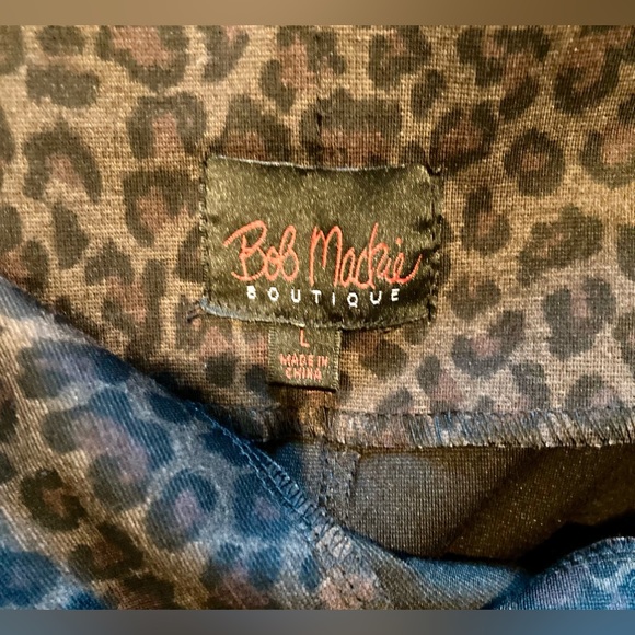 Bob Mackie wrap skirt.  Sz L. - Picture 4 of 4